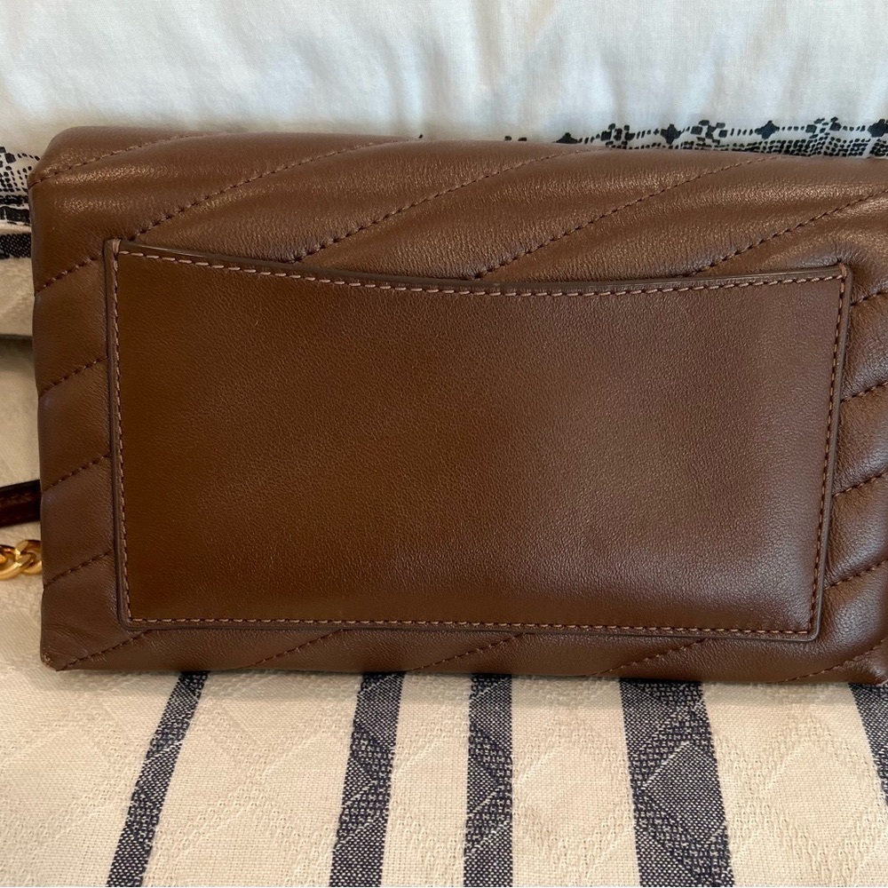 Tory Burch Kira Chevron chain wallet